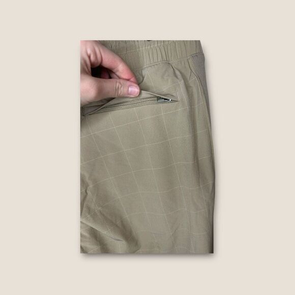 Athleta Brooklyn Textured Jogger Windowpane Taupe Size 4 - Picture 6 of 8